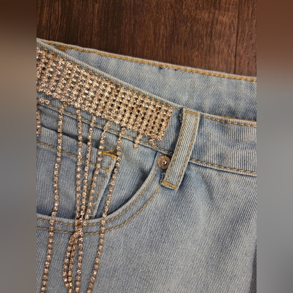 Light Blue Distressed Jean Shorts with Gold Accents - Picture 2 of 4
